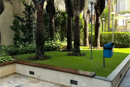 Apartamento à venda com 2 quartos, sendo 1 suíte,  em Vila Romana, São Paulo, SP