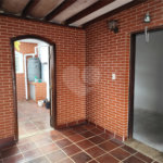 Sobrado à venda com 2 quartos em Vila Nivi, São Paulo, SP