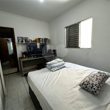 Casa à venda com 4 quartos, sendo 2 suítes, em Vila Buenos Aires, São Paulo, SP