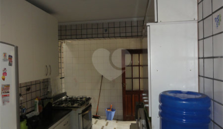 Sobrado à venda com 3 quartos em Água Fria, São Paulo, SP