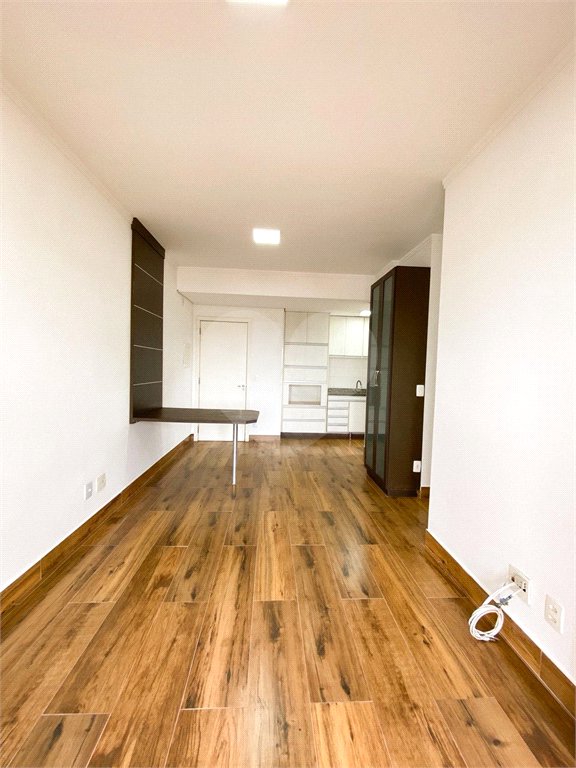 Apartamento à venda com 2 quartos no Centro, Araraquara, SP