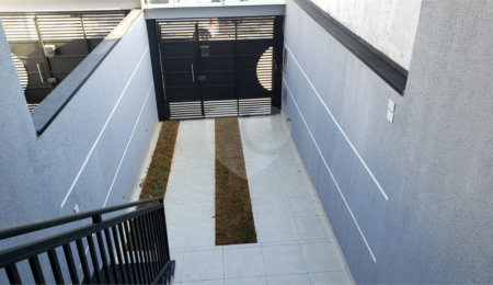 Sobrado à venda com 3 quartos, sendo 1 suíte,  em Imirim, São Paulo, SP