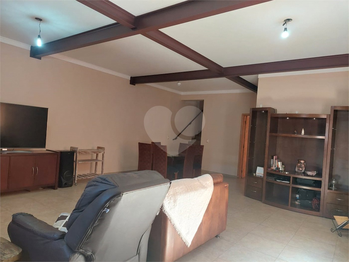 Casa à venda com 5 quartos, sendo 3 suítes, em Vila Monumento, São Paulo, SP