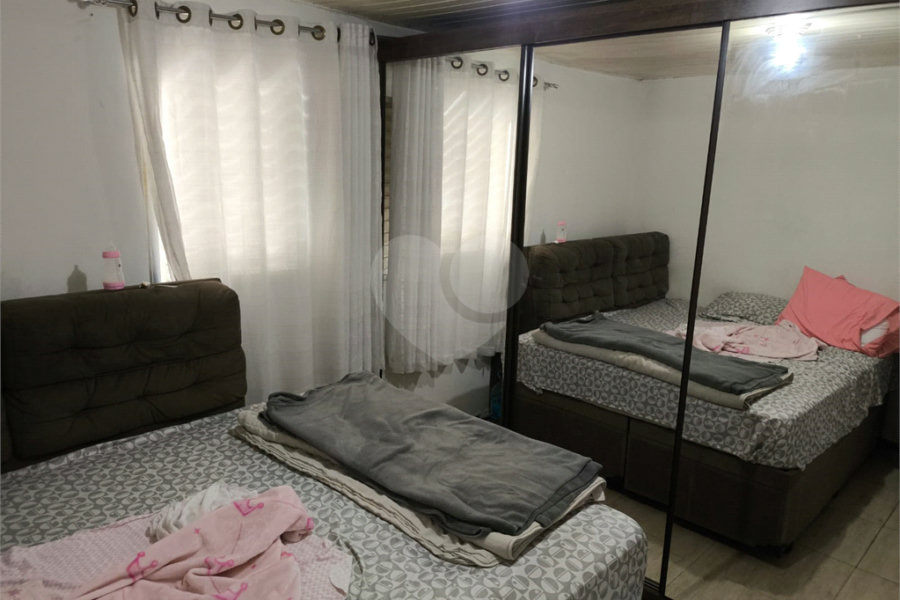 Casa à venda com 2 quartos em Vila Medeiros, São Paulo, SP