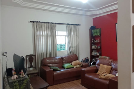 Casa à venda com 3 quartos, sendo 1 suíte, em Vila São José, Itapetininga, SP