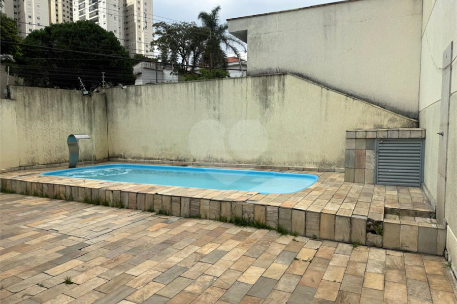 Casa à venda com 3 quartos, sendo 1 suíte, no condomínio Felipe, São Paulo - SP