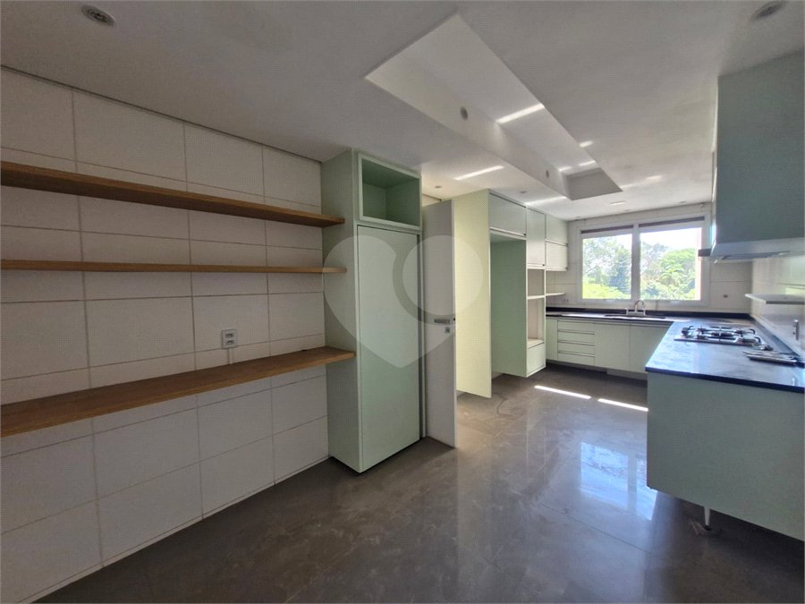 Apartamento para alugar com 3 suítes em Santana, São Paulo, SP