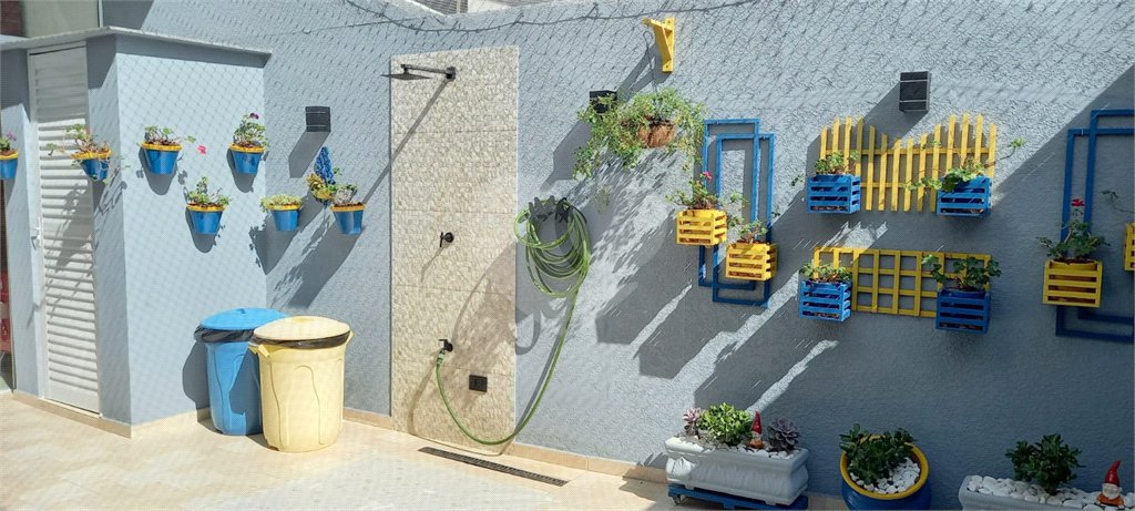 Casa à venda com 3 quartos, sendo 1 suíte, no condomínio Caruatinga, Atibaia - SP