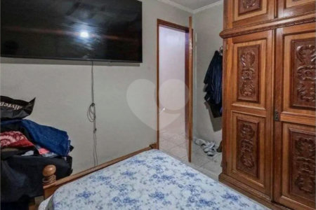 Casa à venda com 3 quartos em Jardim Marisa, São Paulo, SP