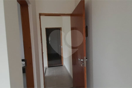 Casa à venda com 2 suítes em Vila Santa Helena, Atibaia, SP