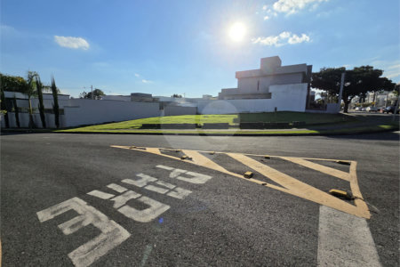Terreno à venda no condomínio Residencial Le France, Sorocaba - SP