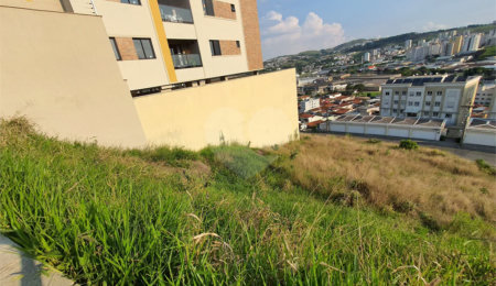 Terreno à venda em Jardim Esmeralda, Poços de Caldas, MG