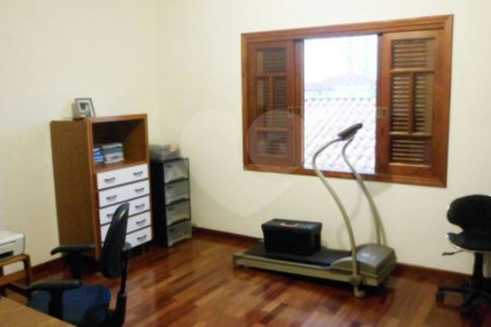 Sobrado à venda com 3 quartos, sendo 1 suíte, em Campo Grande, São Paulo, SP