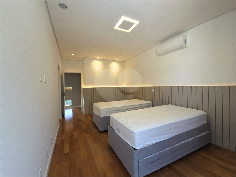 Casa à venda com 4 suítes no condomínio Fazenda Imperial, Sorocaba - SP