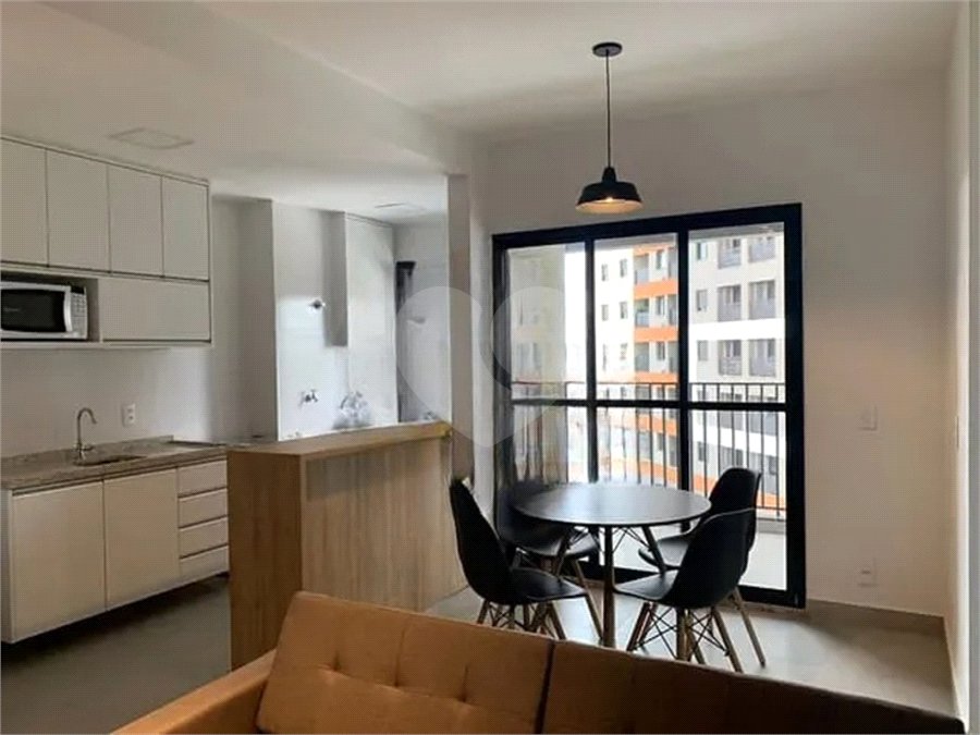 Apartamento à venda ou para alugar com 2 quartos, sendo 1 suíte,  no Centro, Araraquara, SP