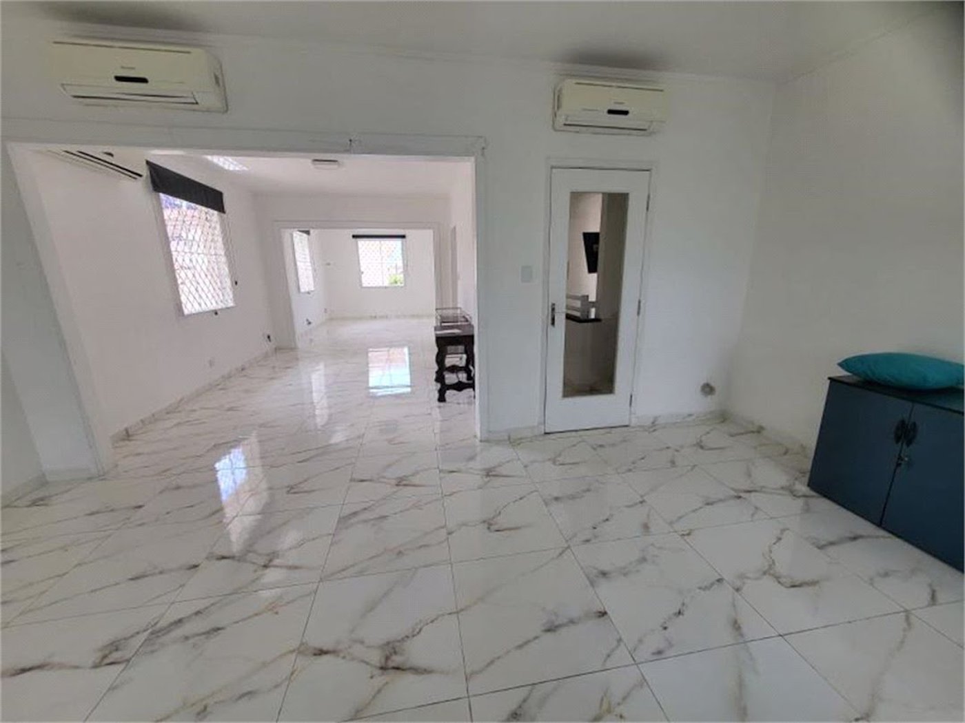 Casa com 4 dormitórios à venda, 235 m² por R$ 1.500.000,00 - Ponta da Praia - Santos/SP