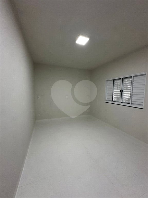 Casa à venda com 3 quartos, sendo 1 suíte,  em Flanboyant Residencial Park, Ponta Porã, MS