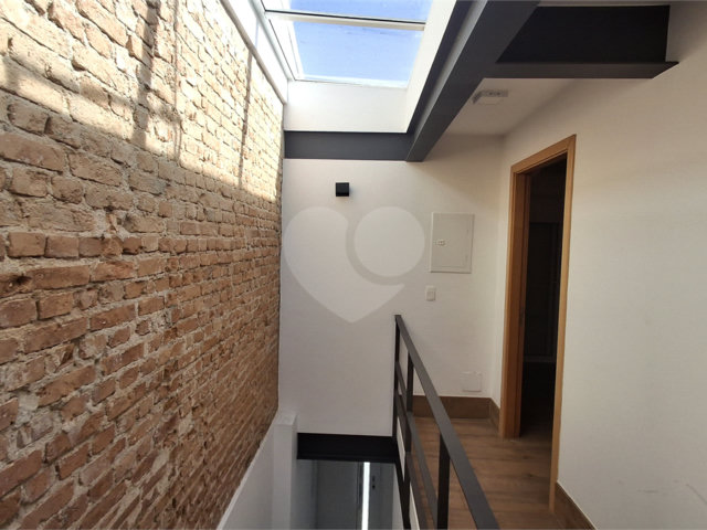 Casa de Vila à venda com 2 quartos, sendo 1 suíte,  em Alto da Boa Vista, São Paulo, SP