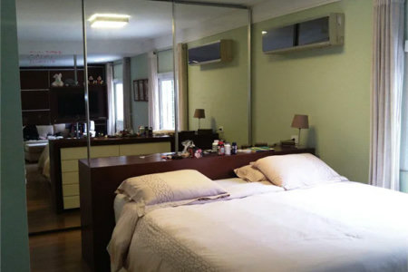 Casa à venda com 4 quartos, sendo 3 suítes, em Vila Tramontano, São Paulo, SP