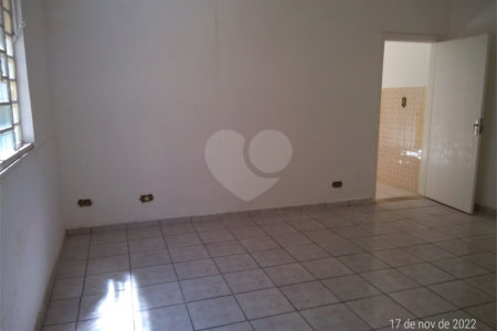 Casa à venda com 4 quartos em Vila Brasílio Machado, São Paulo, SP