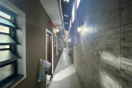 Casa à venda com 3 quartos, sendo 1 suíte, em Cidade Líder, São Paulo, SP