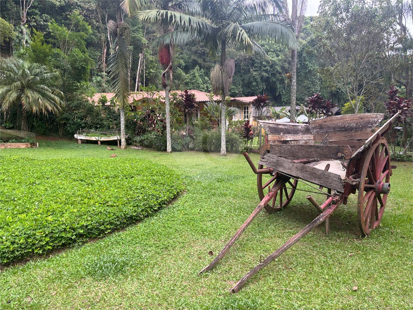 Casa à venda no condomínio Parque Imperial da Cantareira, Mairiporã - SP