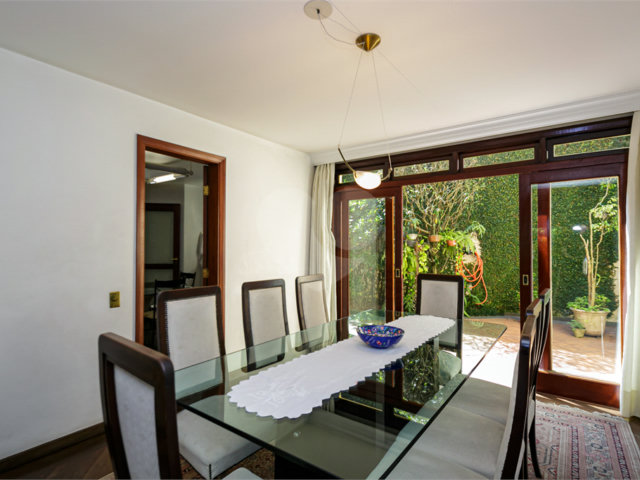 Casa de Vila à venda com 4 suítes em Jardim Prudência, São Paulo, SP