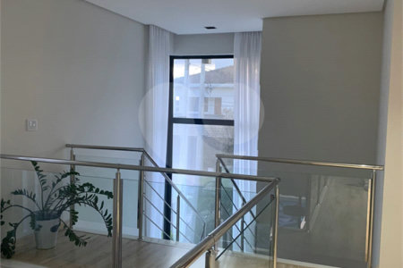 Casa à venda no condomínio Floradas da Serra, São José dos Campos - SP