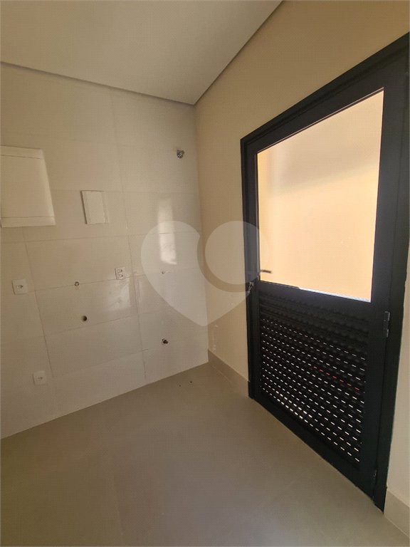Casa à venda com 3 suítes no condomínio Loteamento Recanto dos Paturis, Vinhedo - SP