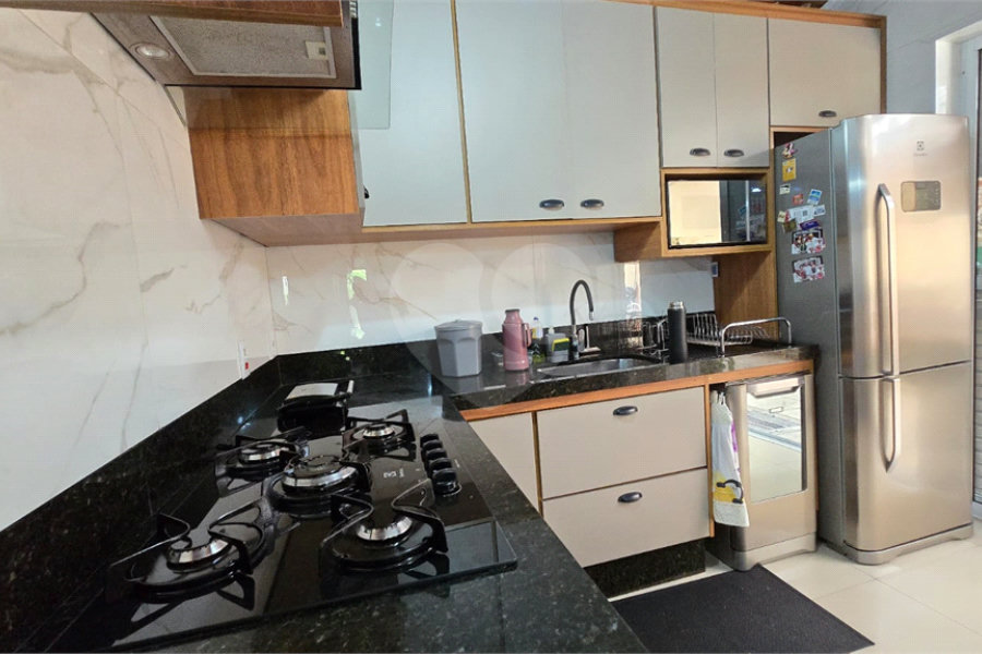 Casa à venda com 2 quartos no condomínio Colorado Town House, São Paulo - SP