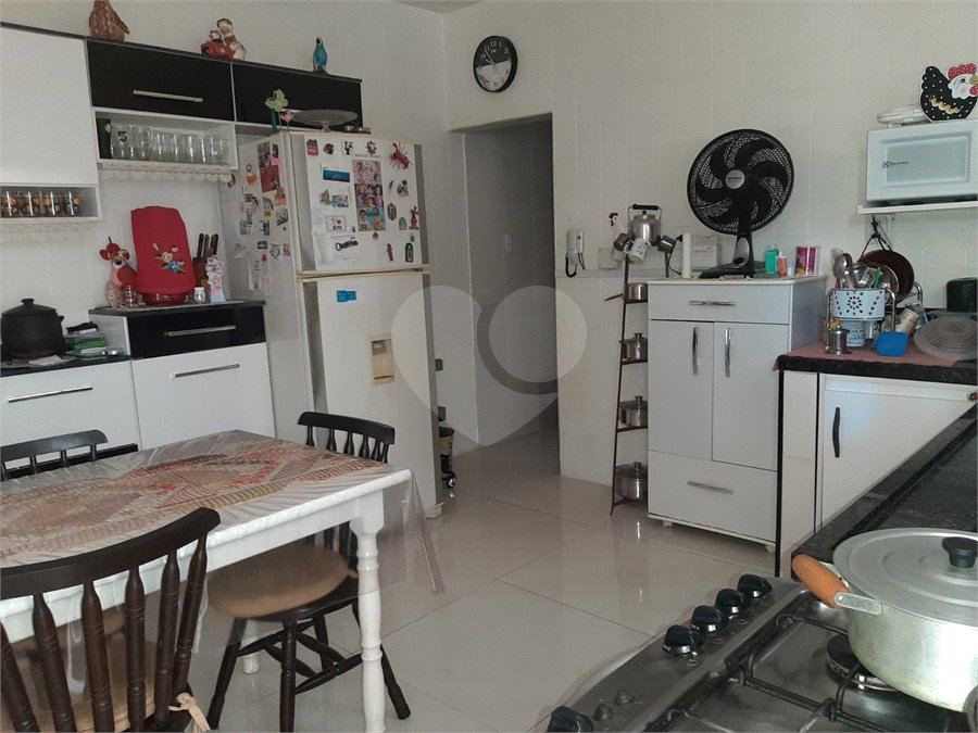 Casa à venda com 2 quartos, sendo 1 suíte,  em Vila Helena, Jundiaí, SP
