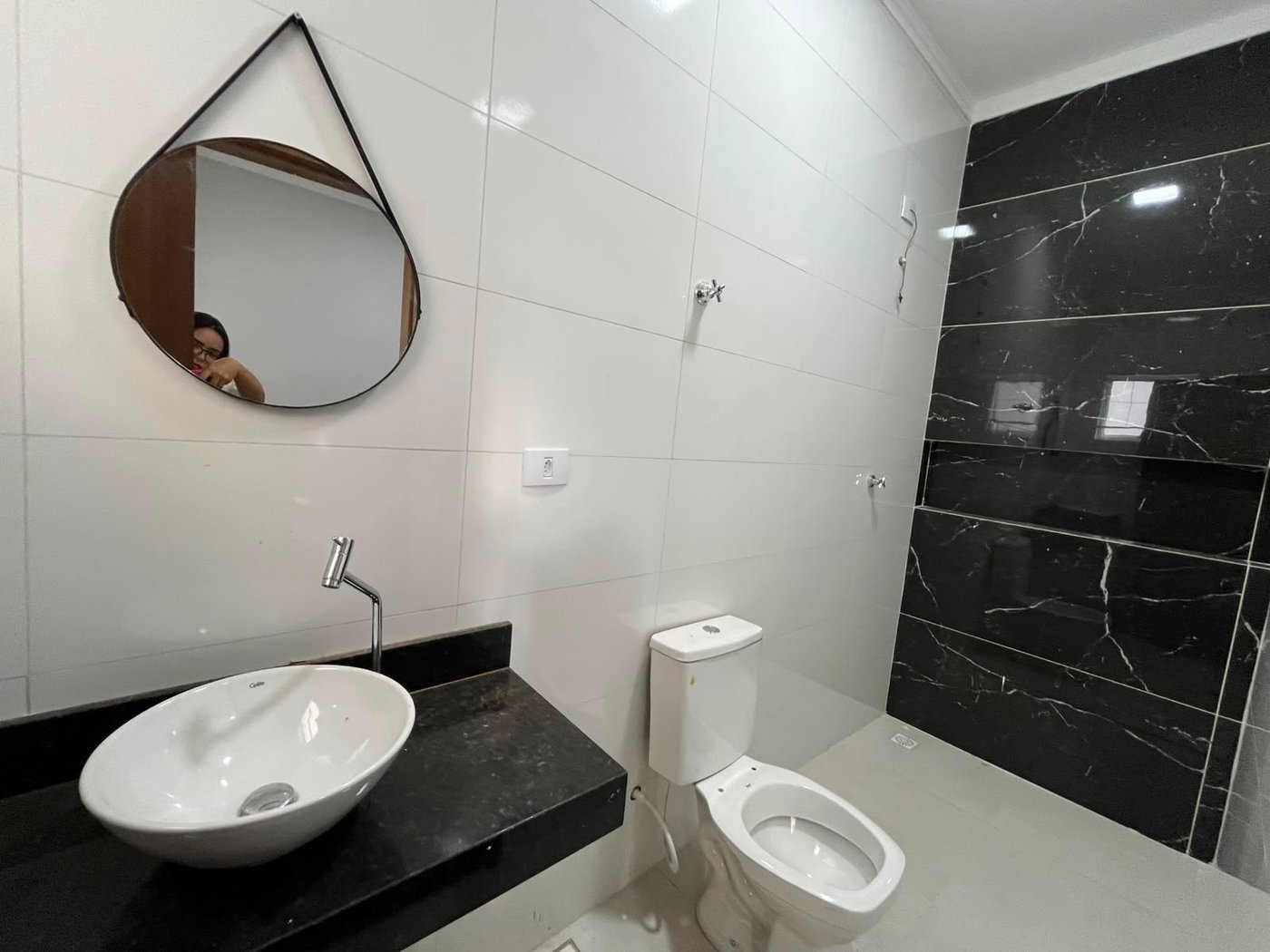 Casa à venda com 2 quartos, sendo 1 suíte,  em Nova Tres Lagoas, Três Lagoas, MS