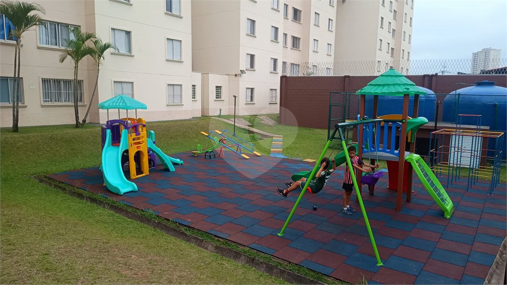 Apartamento à venda com 3 quartos em Jaguaribe, Osasco, SP