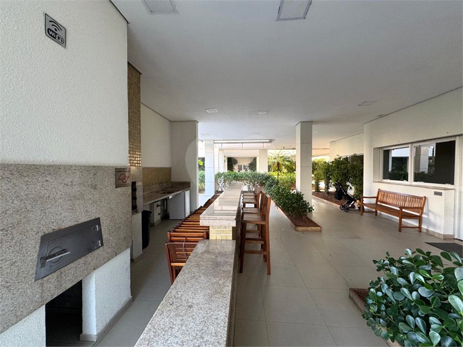 Apartamento à venda com 3 quartos, sendo 1 suíte, em Jardim Caravelas, São Paulo, SP