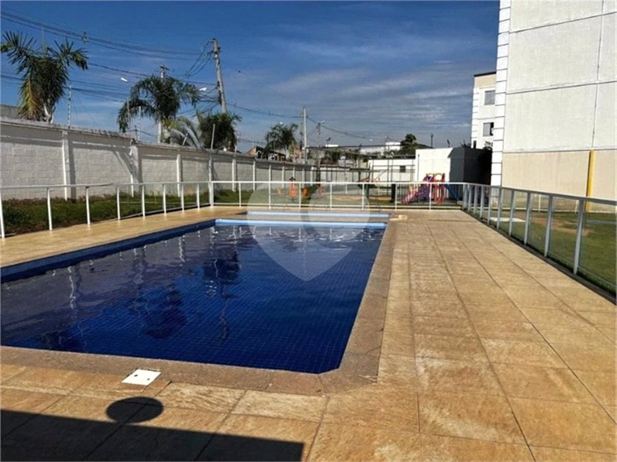 Apartamento à venda com 2 quartos em Olaria, Salto, SP