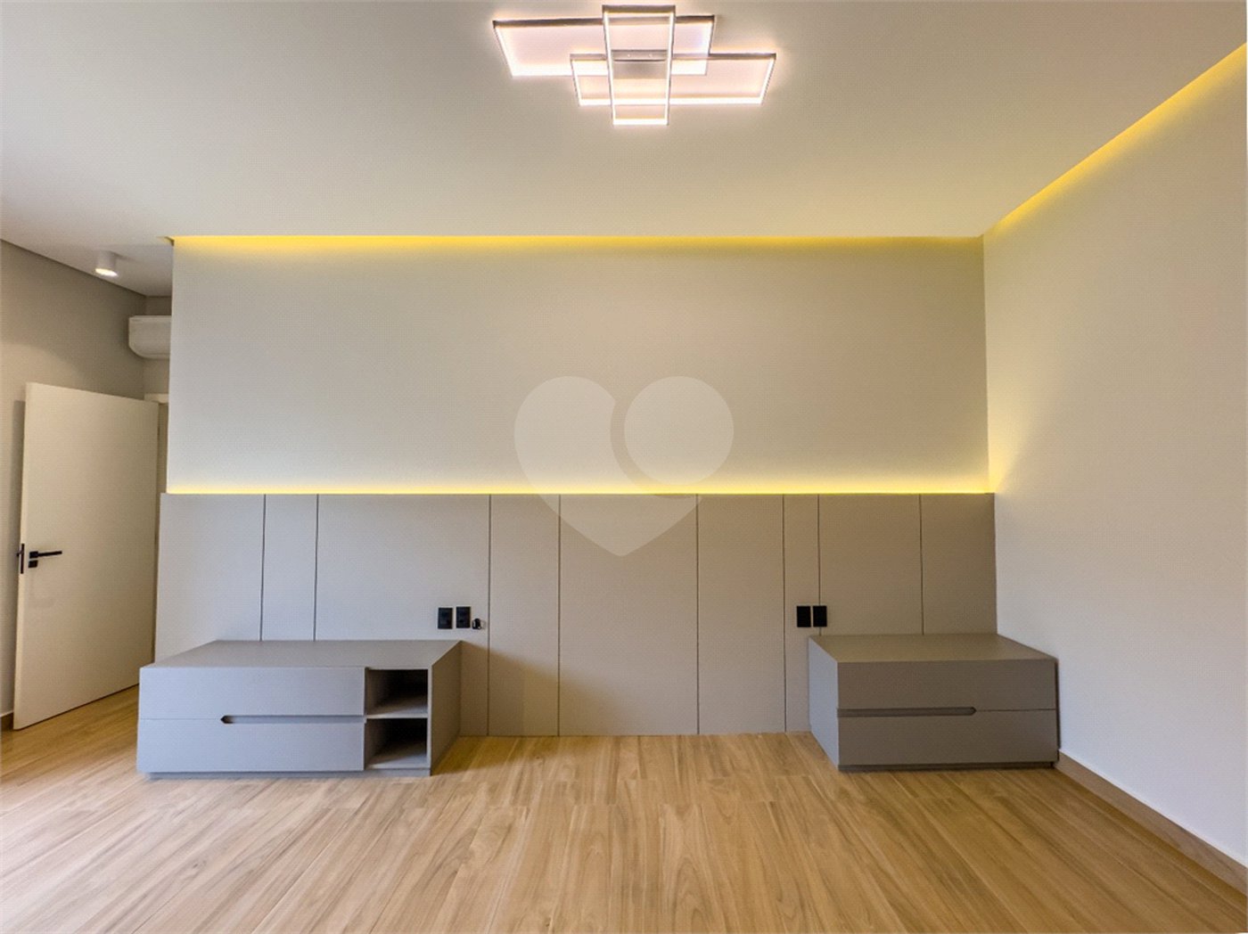 Casa à venda com 3 suítes no condomínio Residencial Helvétia Park, Indaiatuba - SP
