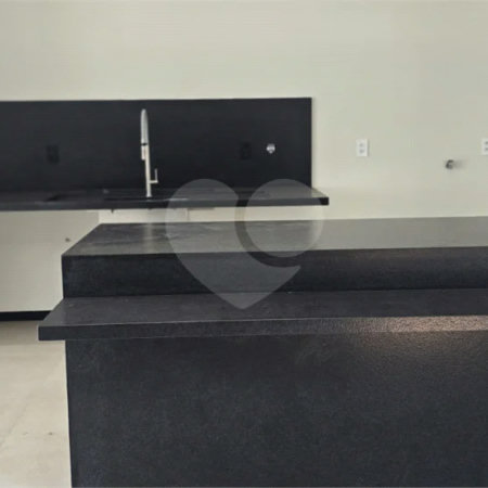 Casa à venda com 5 suítes no condomínio Parque Faber IV, São Carlos - SP