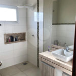Casa à venda com 5 quartos, sendo 2 suítes, no condomínio Terras de Santa Izabel, Salto - SP