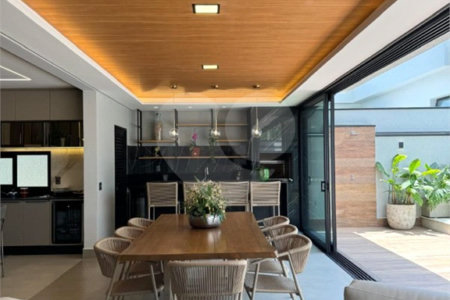 Casa à venda com 4 suítes no condomínio Residencial Duas Marias, Indaiatuba - SP