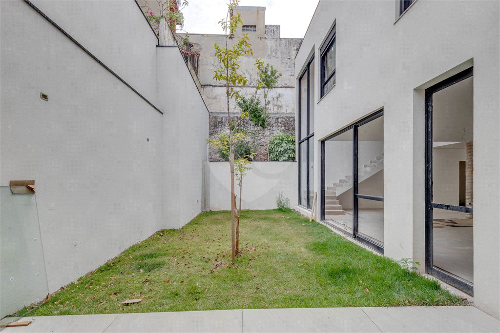 Casa à venda com 4 suítes no condomínio Ocean Village, São Paulo - SP
