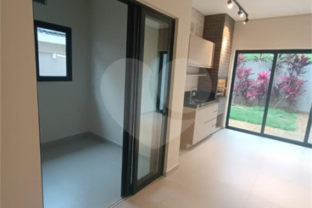 Casa para alugar com 3 quartos, sendo 1 suíte, no condomínio Recanto dos Paturis, Vinhedo - SP