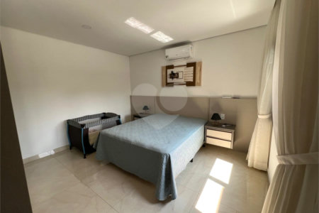 Casa à venda com 5 quartos, sendo 4 suítes, no condomínio Terras de Mont Serrat, Salto - SP