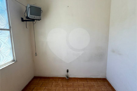 Casa Térrea à venda com 3 quartos em Campo Grande, Rio de Janeiro, RJ