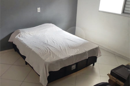 Casa à venda com 3 quartos em Vila Industrial, São José dos Campos, SP