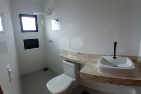 Casa à venda com 2 suítes em Vila Brasileira, Mogi das Cruzes, SP