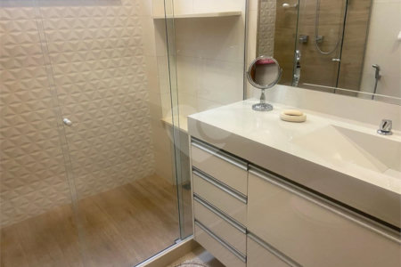 Apartamento à venda com 3 quartos, sendo 1 suíte,  em Tijuca, Rio de Janeiro, RJ