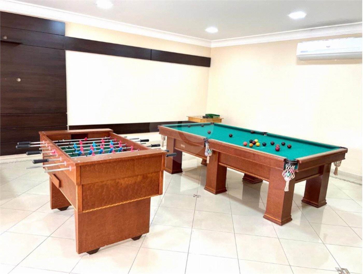 Apartamento à venda com 4 quartos, sendo 3 suítes,  em Vila Gomes Cardim, São Paulo, SP