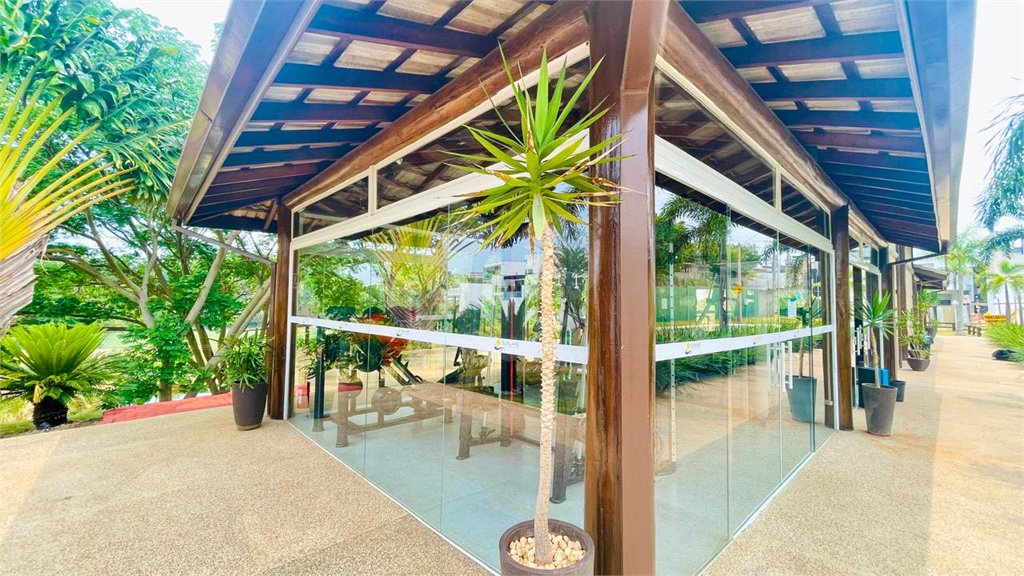 Terreno à venda com 3 quartos, sendo 1 suíte, no condomínio Residencial Sun Lake, Votorantim - SP