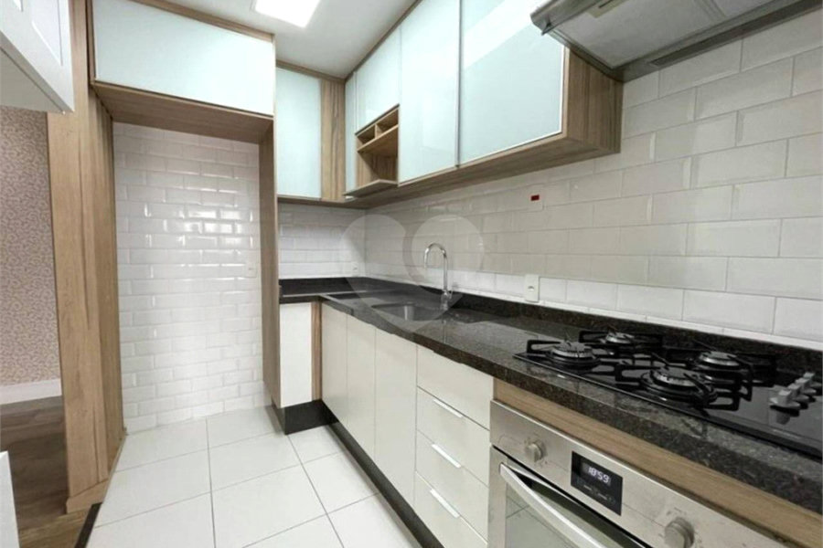 Apartamento à venda com 3 quartos, sendo 1 suíte, em Tatuapé, São Paulo, SP
