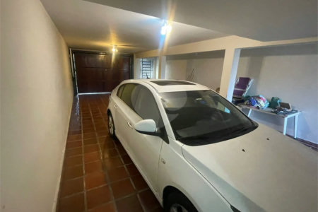 Casa à venda com 3 quartos, sendo 1 suíte, em Santa Teresinha, São Paulo, SP